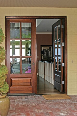 A two door entryway
